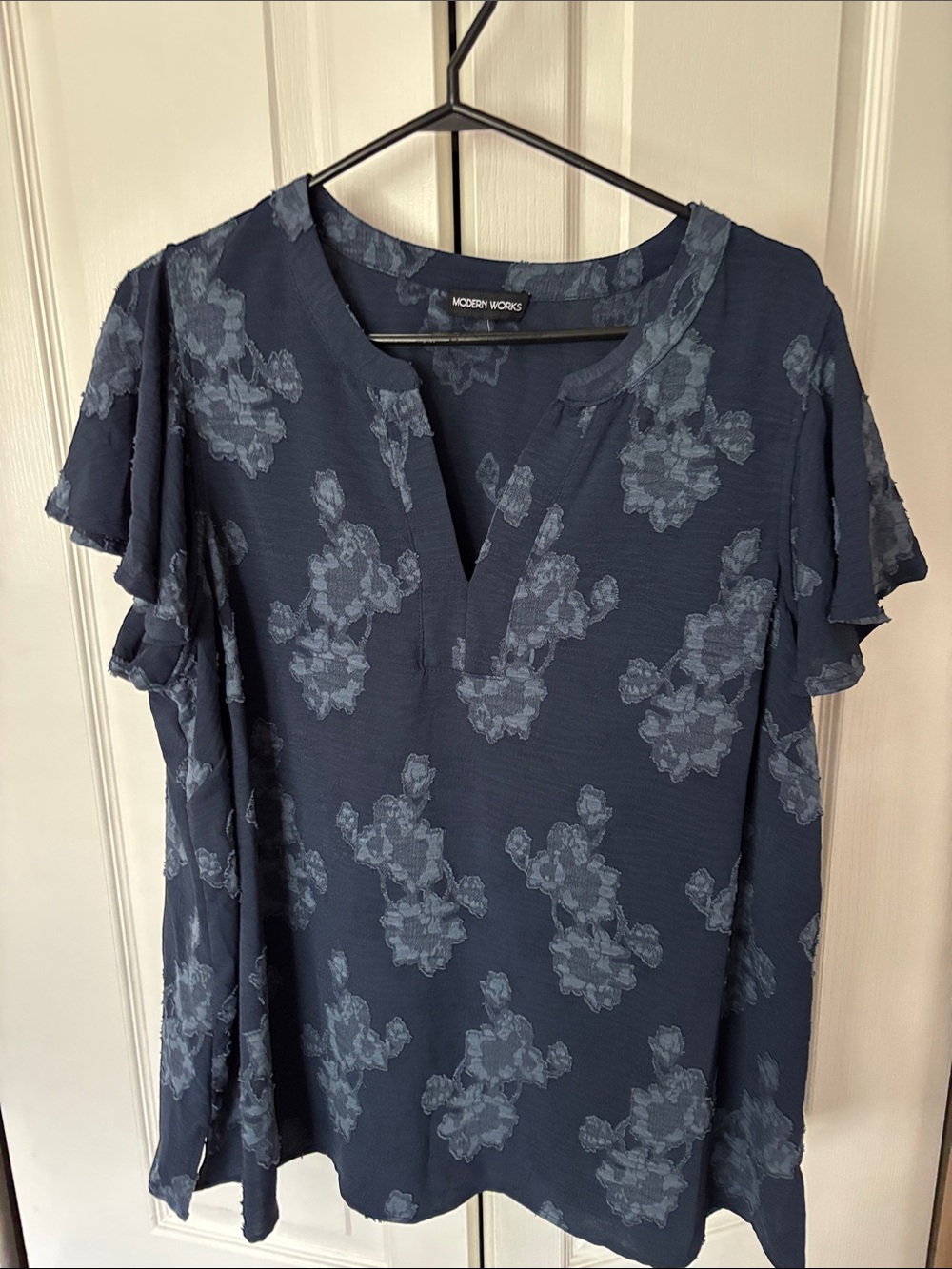 Modern Works Navy Floral Split-Neck Flutter-Sleeve Blouse